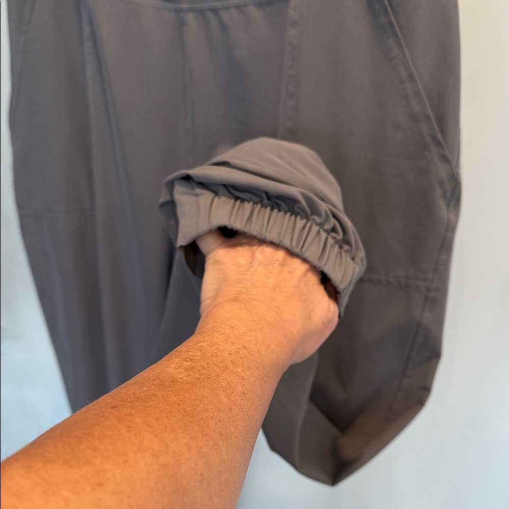 Patagonia Grey Lightweight Casual Women's Pants size L - Picture 10 of 15
